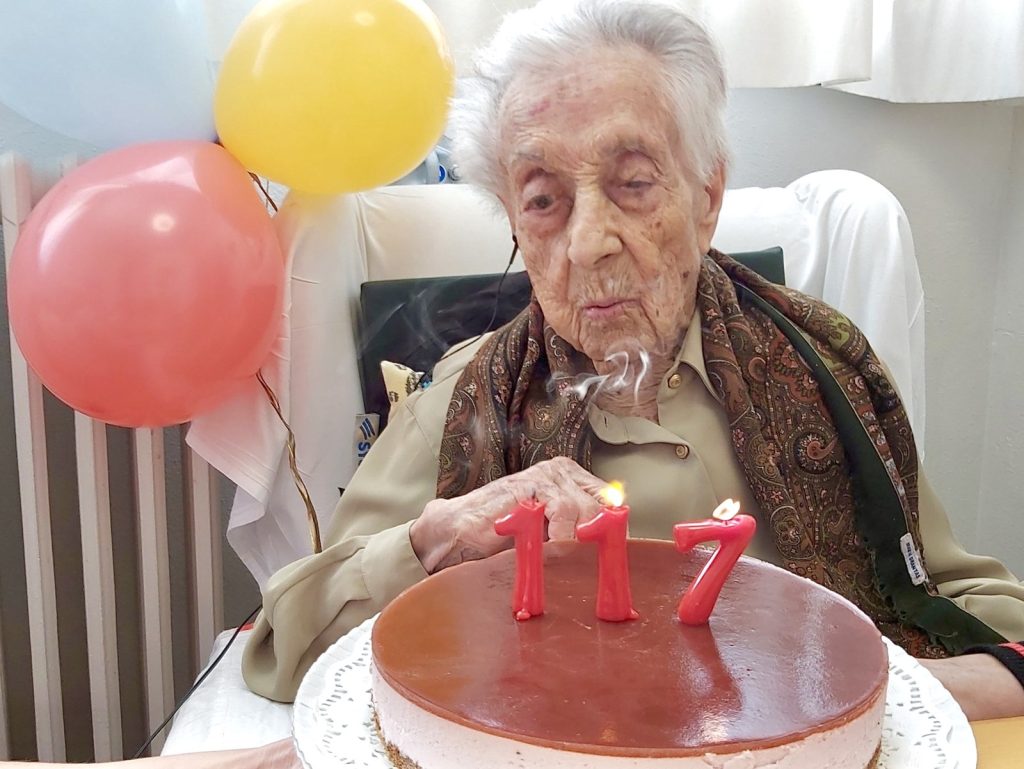 María Branyas Morera durante la celebración de su cumpleaños 117.